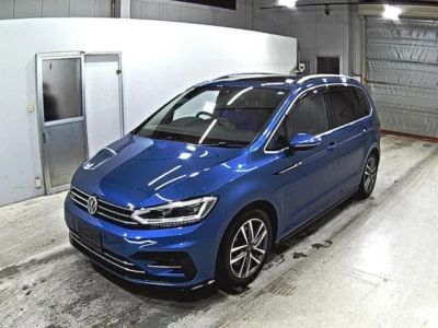 Volkswagen GOLF TOURAN  с аукциона в Японии