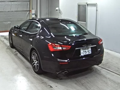 Maserati GHIBLI  с аукциона в Японии