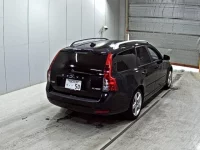 Volvo V50 лот № 9423 оценка 3.5  с аукциона в Японии 4