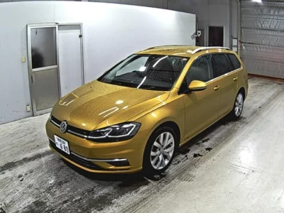Volkswagen GOLF VARIANT  с аукциона в Японии