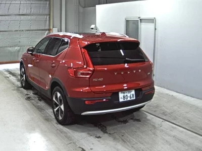 Volvo XC40  с аукциона в Японии