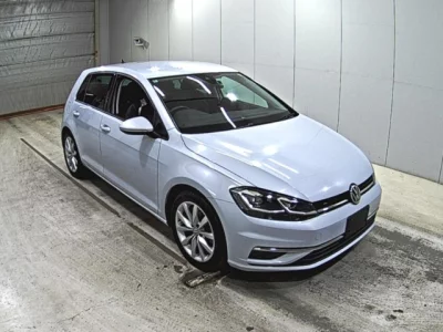 Volkswagen Golf  с аукциона в Японии