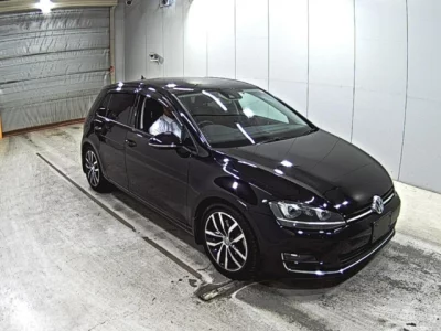 Volkswagen Golf  с аукциона в Японии