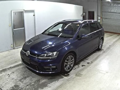 Volkswagen GOLF VARIANT  с аукциона в Японии