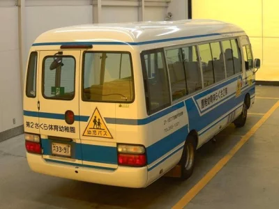 Toyota COASTER