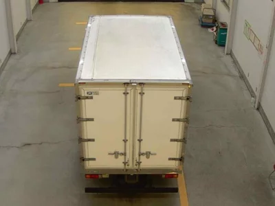 Nissan ATLAS  с аукциона в Японии