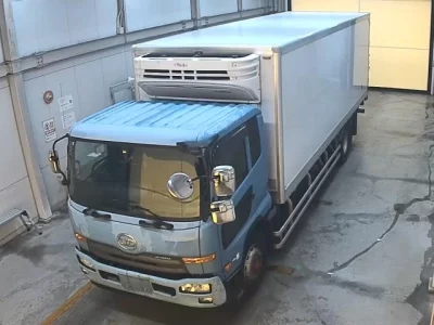 Nissan CONDOR