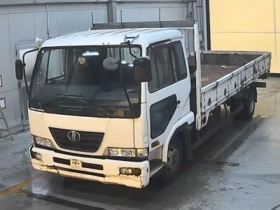 Nissan CONDOR