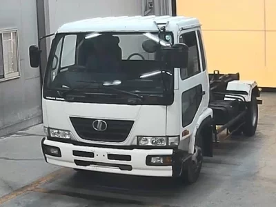 Nissan CONDOR