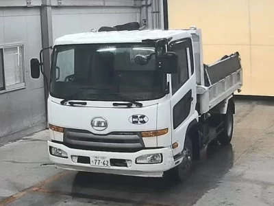 Nissan CONDOR