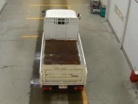 Toyota DYNA лот № 1264 оценка RB  с аукциона в Японии 2