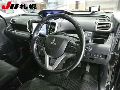 Mitsubishi Delica D:2