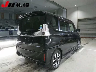 Mitsubishi Delica D:2