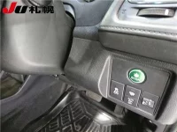 Honda VEZEL лот № 1072 оценка 3.5  с аукциона в Японии 3