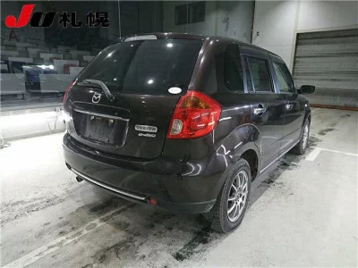 Mazda Verisa