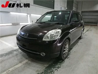 Mazda Verisa