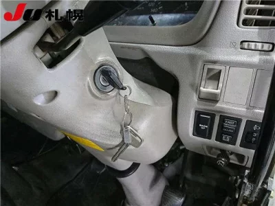 Hino DUTRO  с аукциона в Японии