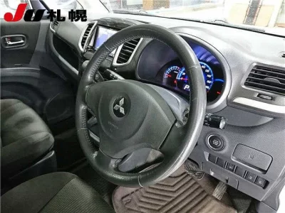 Mitsubishi Delica D:2