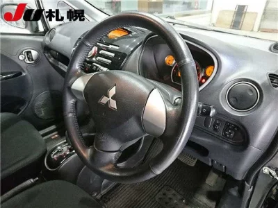 Mitsubishi I  с аукциона в Японии