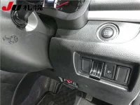 Suzuki SWIFT лот № 165 оценка 3  с аукциона в Японии 3