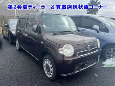 Daihatsu MIRA