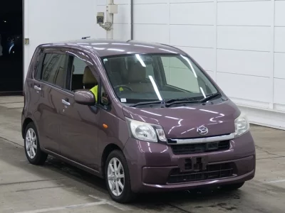 Daihatsu MOVE  с аукциона в Японии