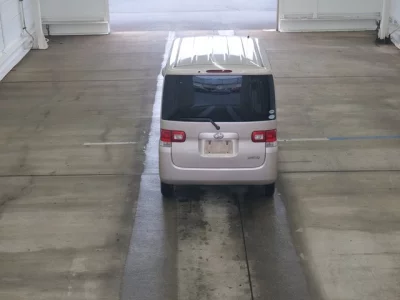 Daihatsu TANTO  с аукциона в Японии