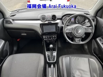 Suzuki SWIFT  с аукциона в Японии