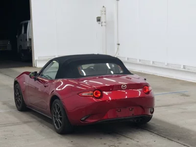 Mazda Roadster