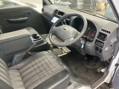 Mazda Bongo Van