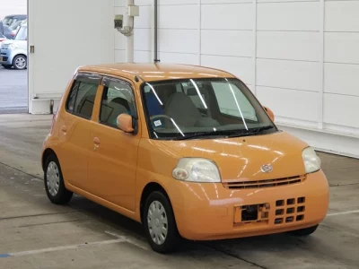 Daihatsu Esse  с аукциона в Японии