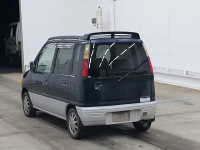 Daihatsu MOVE  с аукциона в Японии