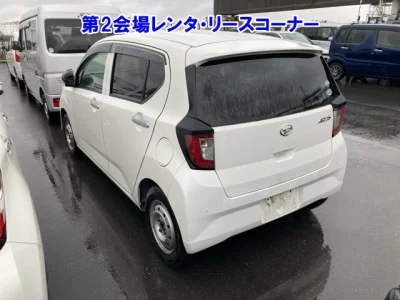 Daihatsu MIRA E S
