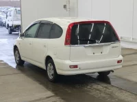 Honda STREAM лот № 2534 оценка RA  с аукциона в Японии 1