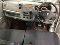 Suzuki WAGON R лот № 2236 оценка 3.5  с аукциона в Японии 4