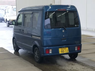 Suzuki EVERY  с аукциона в Японии