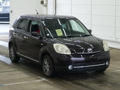 Mazda Verisa