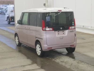 Suzuki Spacia