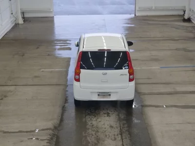 Daihatsu MIRA  с аукциона в Японии