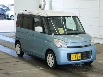 Suzuki Spacia