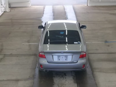 Subaru LEGACY B4
