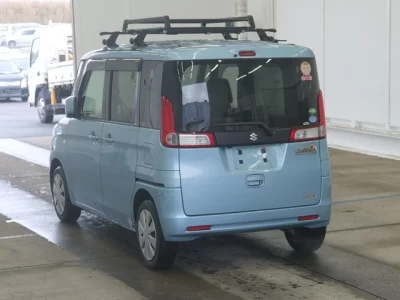 Suzuki Spacia