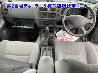 Mitsubishi Challenger