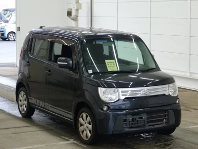 Suzuki MRWAGON