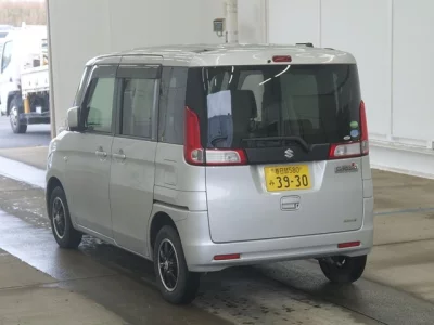 Suzuki Spacia