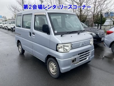 Mitsubishi Minicab Van