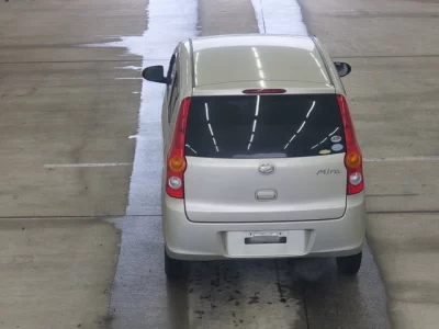Daihatsu MIRA  с аукциона в Японии