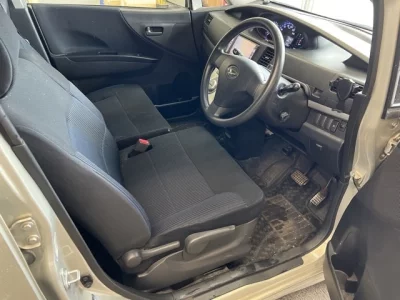 Daihatsu MOVE  с аукциона в Японии