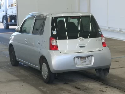 Daihatsu Esse