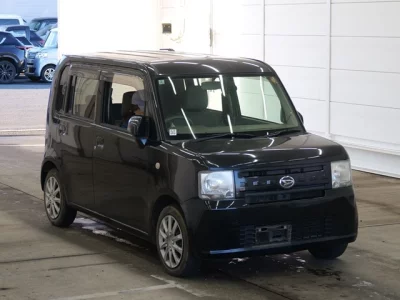 Daihatsu MOVE CONTE  с аукциона в Японии